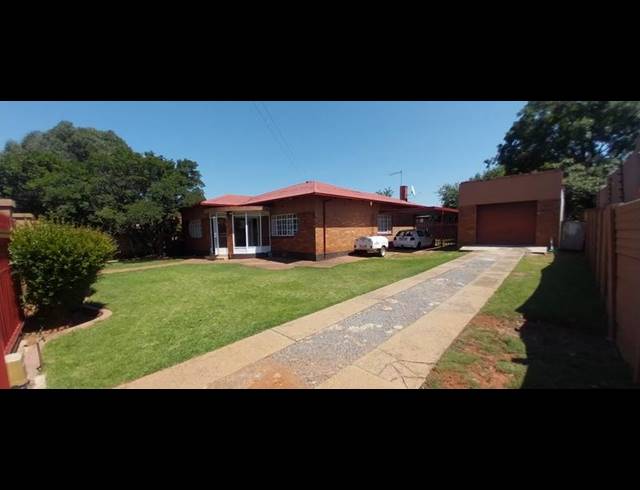 3 BEDROOM HOUSE FOR SALE IN FISHERS HILL